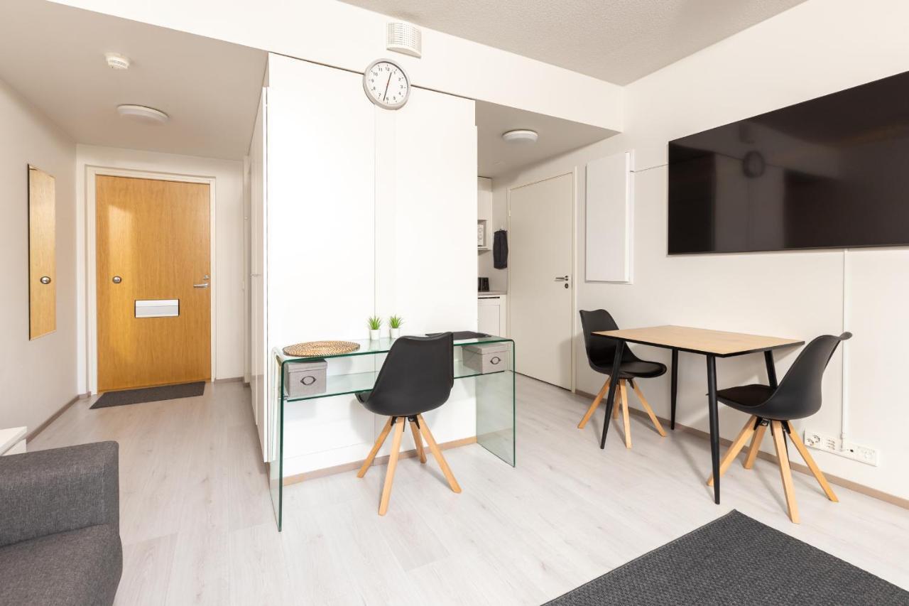 Appartement Valoisa Parvekkeellinen Kaksio, Oma Parkkipaikka à Tampere Extérieur photo
